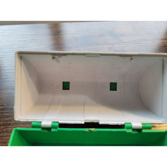 Vintage Fisher Price Toys #550 - Green/White Lunch Pail, Box, Kit - Picture 9 of 10